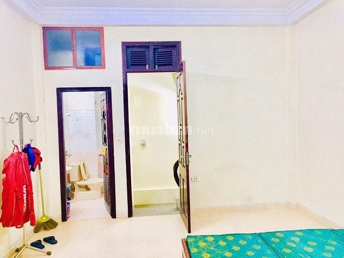 Cần bán nhà 5 tầng, số 2B mặt ngõ 322 Lạc Long Quân, Tây Hồ