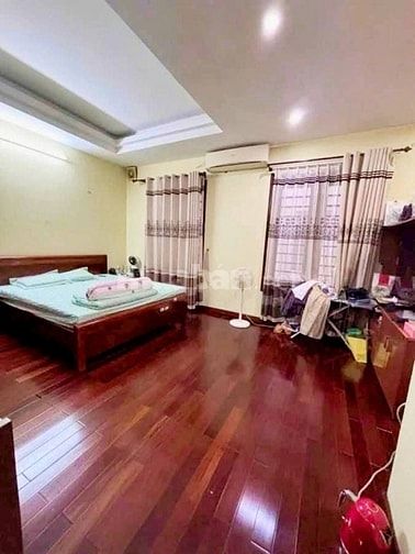 Bán gấp Biệt Thự KĐT Nam Thắng ngõ 67 Phùng Khoang, 147m2, giá 30 tỷ.