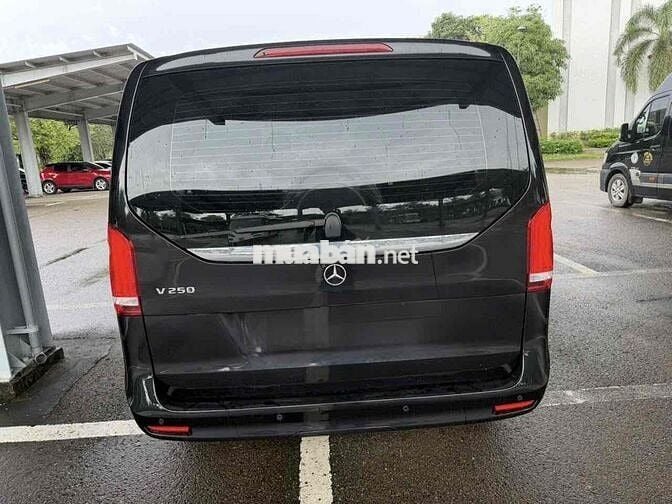 Mercedes-Benz V250 Đen 7 chỗ 107.683 km
