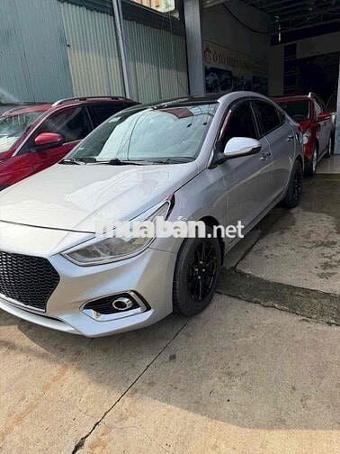 Hyundai Accent 1.4 MT Base 2020 Bạc