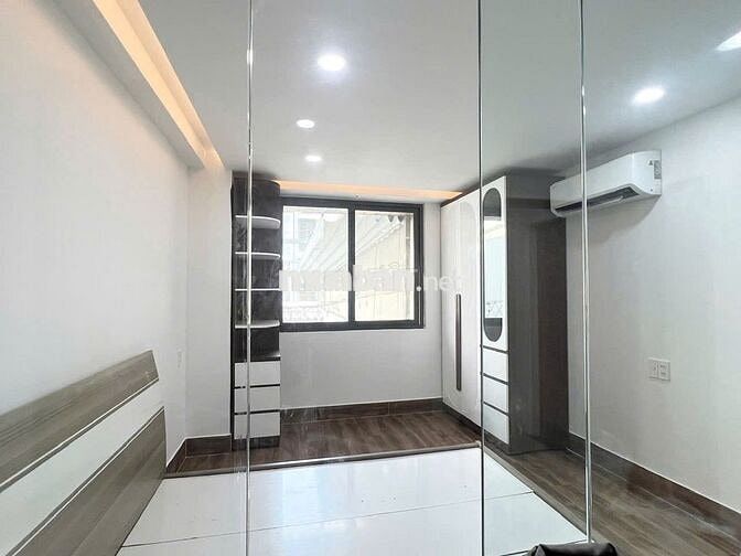 1PN Bùi Đình Túy Thang máy Bảo vệ gần Đại học Hồng Bàng - Hutech - UEF