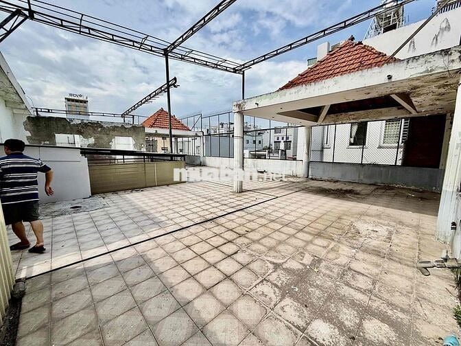 MT Đặng Nguyên Cẩn, P Phú Lâm, Quận 6, 20x25m, 3 tầng, giá 99tr TL