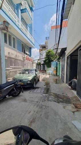 Lịch bay định cư đến gần. Chủ cần bán gấp nhà nguyễn xí -6m*20m