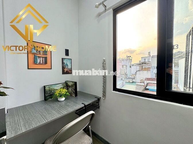 Phòng gác cao-Cửa sổ -Full nội thất-Gần Đh Văn Lang-Thang máy-An ninh