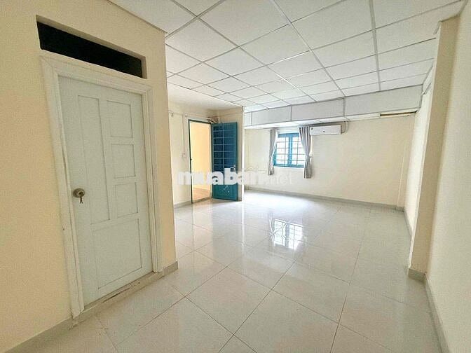NC Truong công dịnh - tân bình - 5pn - có sân - ngang 6,5m
