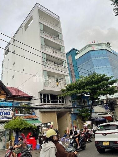 Lịch bay định cư đến gần. Chủ cần bán gấp nhà nguyễn xí -6m*20m