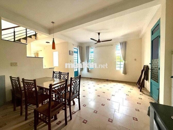 NC Truong công dịnh - tân bình - 5pn - có sân - ngang 6,5m