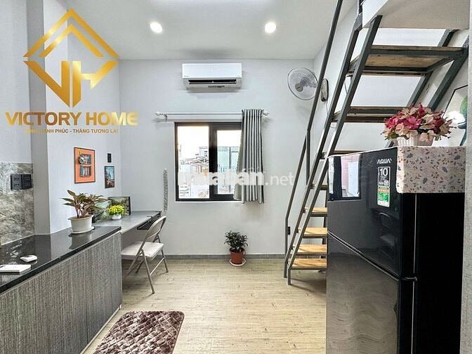Phòng gác cao-Cửa sổ -Full nội thất-Gần Đh Văn Lang-Thang máy-An ninh