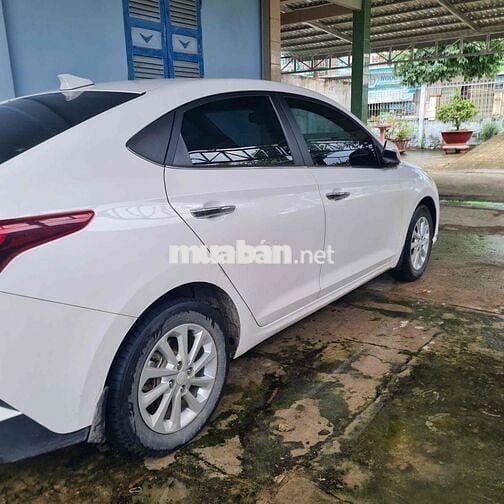 Hyundai Accent Trắng 2023 odo81.449 km