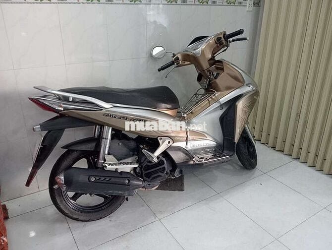 Honda Air Blade 2012 còn mới Rin nguyên bản 