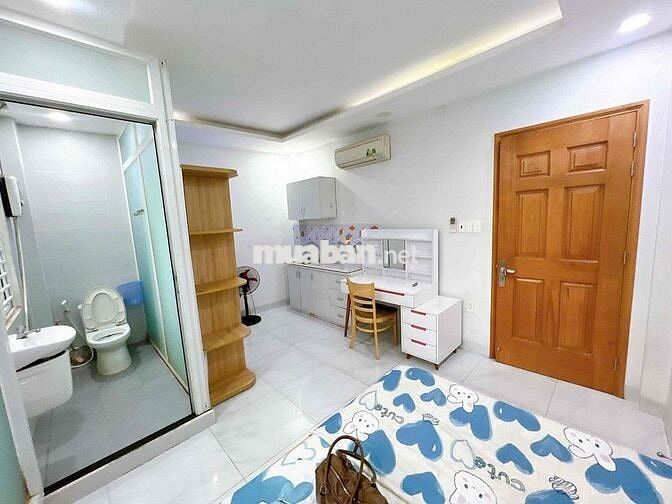 CHO THUÊ PHAN XÍCH LONG-  STUDIO FULL NT-  CỬA SỔ TRỜI- THANG MÁY