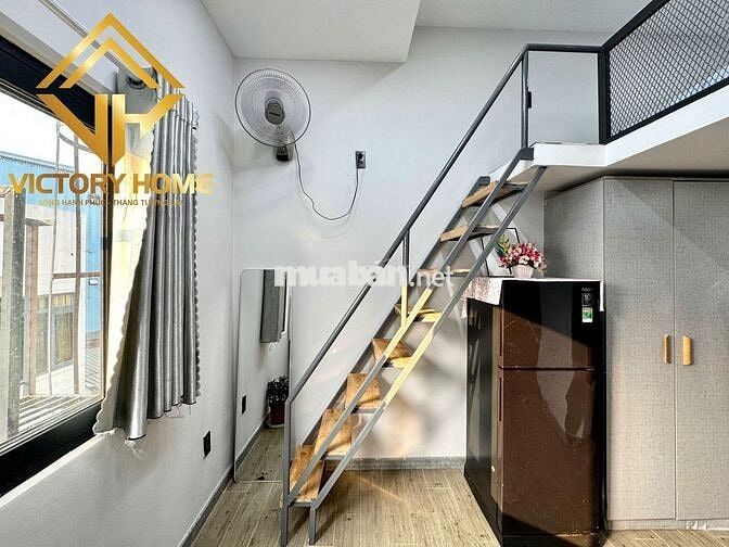 Phòng gác cao-Cửa sổ -Full nội thất-Gần Đh Văn Lang-Thang máy-An ninh