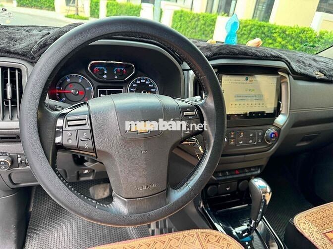 Chevrolet Trailblazer LTZ 2.5 2018 Số tự  2 cầu