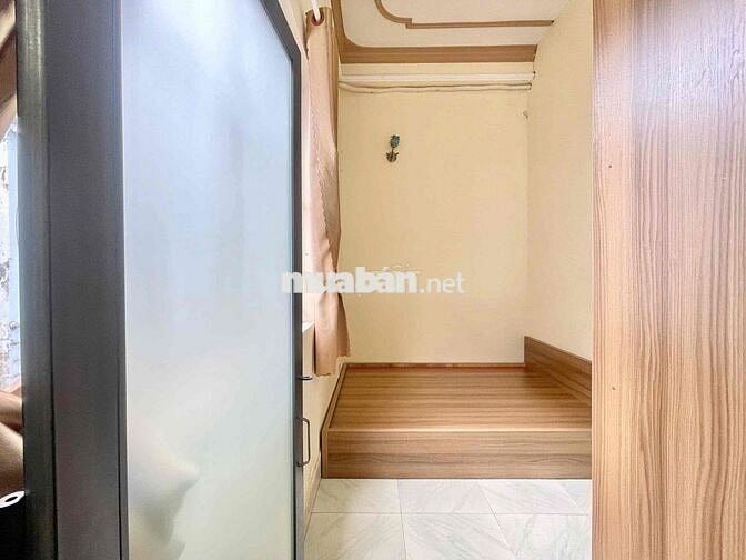 2 phòng ngủ mới đầy đủ nội thất gần iuh