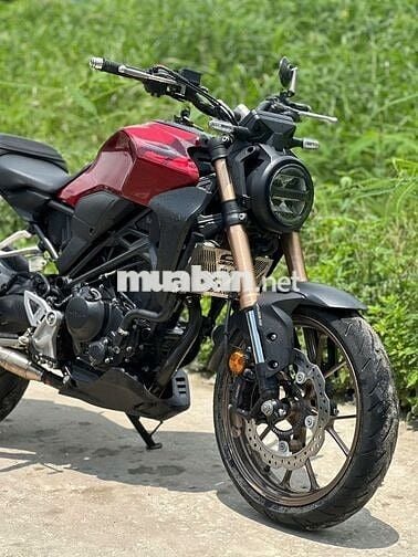 Honda CB300 2022