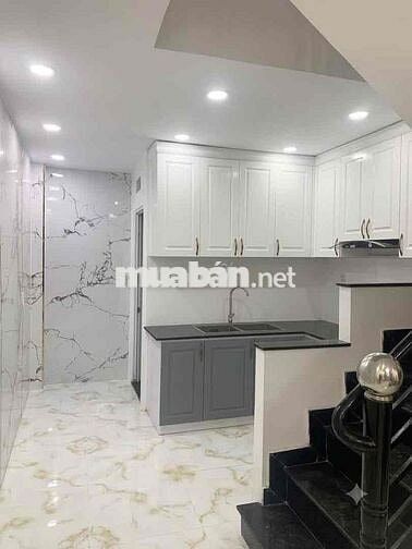 Quận 7 - Bùi Văn Ba - 4 Tỷ 860 - Nhà Đẹp 3 Tầng - 4PN - Hẻm Xe Hơi
