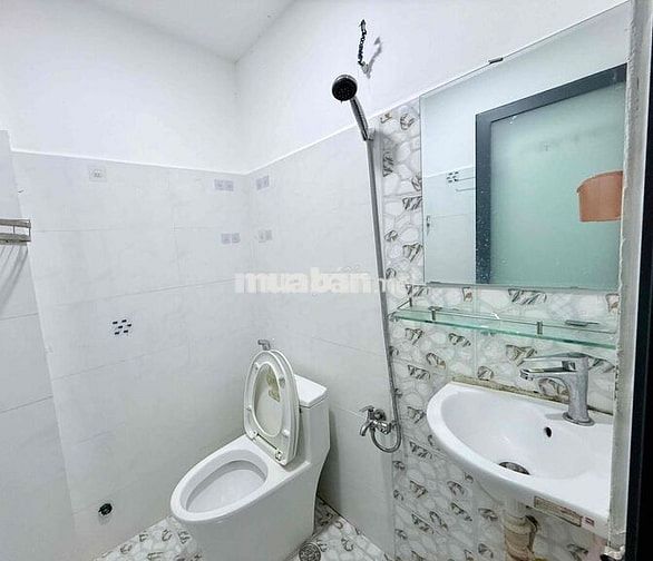 🔥CHO THUÊ DUPLEX GÁC CAO 2M FULL NT GIÁP Q10 - NHÀ THANG MÁY HẦM XE
