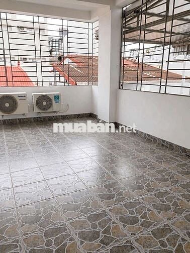 Cho thuê nhà Tứ Liên - Tây Hồ, 4 ngủ full nội thất mới đẹp, gần oto