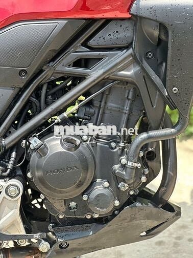 Honda CB300 2022