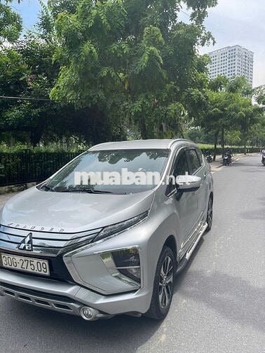 Mitsubishi Xpander mua tháng 3/2020 Bạc 7 chỗ