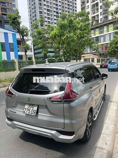 Mitsubishi Xpander mua tháng 3/2020 Bạc 7 chỗ