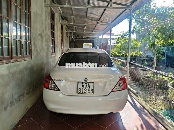 Nissan Sunny 2017 Trắng 190000 km