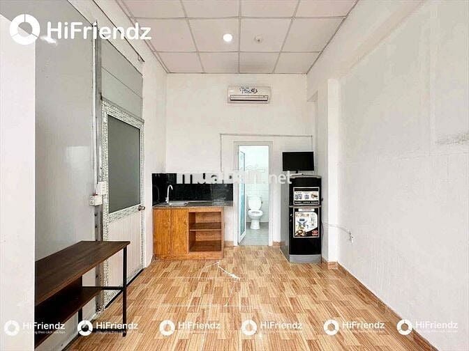 STUDIO BAN CÔNG GẦN EMART PHAN HUY ÍCH