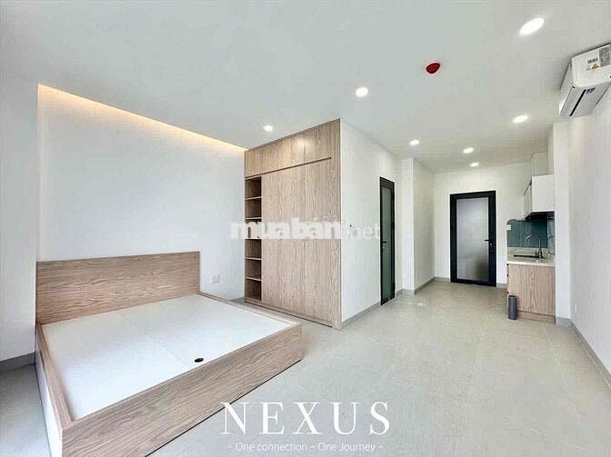 STUDIO 35m2 BAN CÔNG RIÊNG SIÊU BỰ TRÊN TRỤC ĐƯỜNG LỚN CV LÀNG HOA
