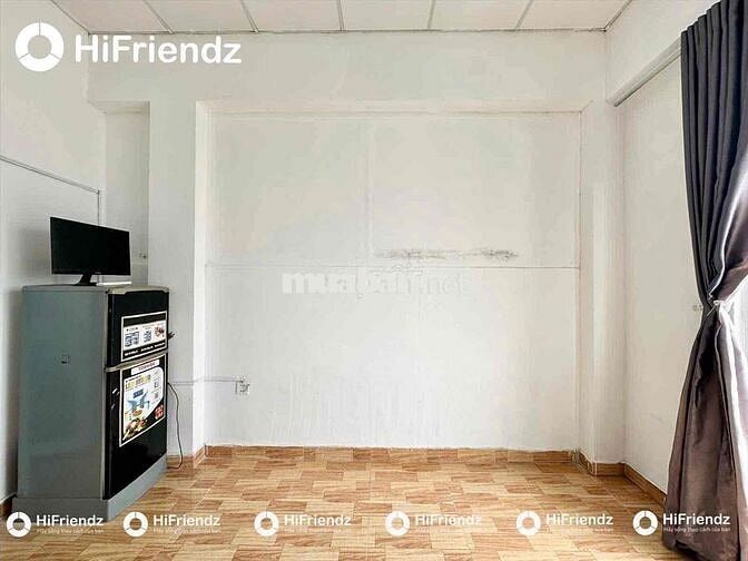 STUDIO BAN CÔNG GẦN EMART PHAN HUY ÍCH