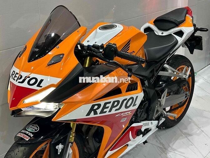 Honda CBR250RR