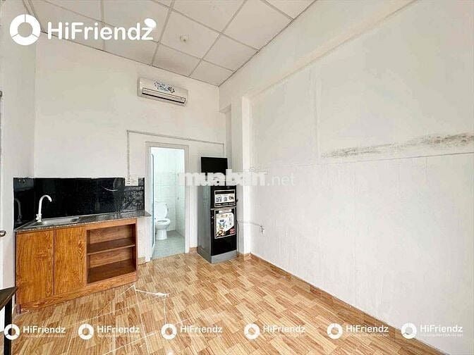 STUDIO BAN CÔNG GẦN EMART PHAN HUY ÍCH