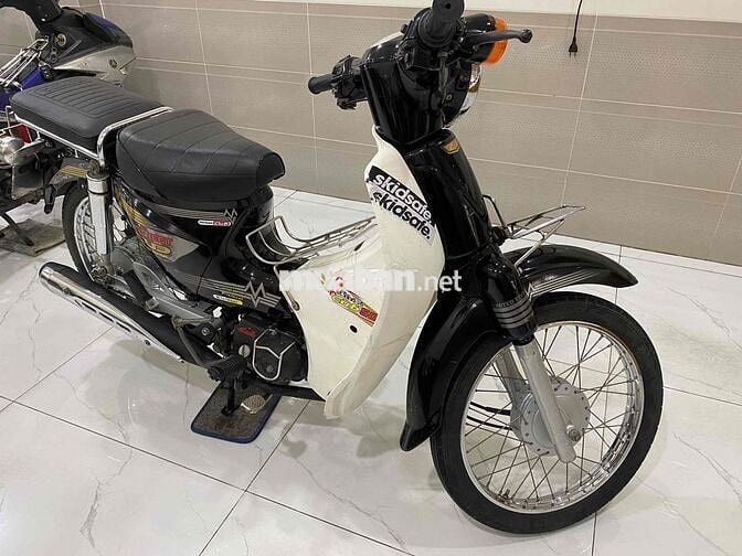 Honda Cub 50cc 2018 Đen trắng