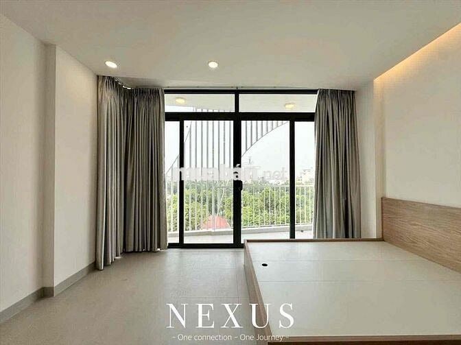 STUDIO 35m2 BAN CÔNG RIÊNG SIÊU BỰ TRÊN TRỤC ĐƯỜNG LỚN CV LÀNG HOA