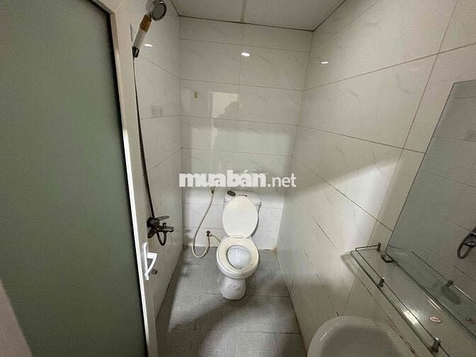 STUDIO BAN CÔNG GẦN EMART PHAN HUY ÍCH