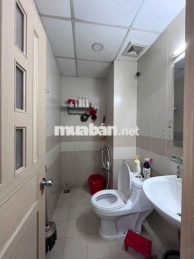 chung cư Tô Ký , 2PN, bancong sạch sẽ giá 2,350 tỷ