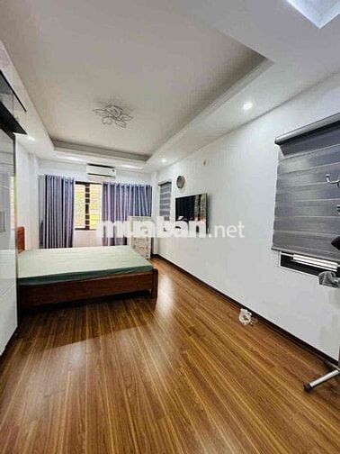 HÓT! CHÍNH CHỦ BÁN NHÀ PHỐ NGUYỄN TRÃI – 36M² x 5 TẦNG – CÁCH Ô TÔ 12M