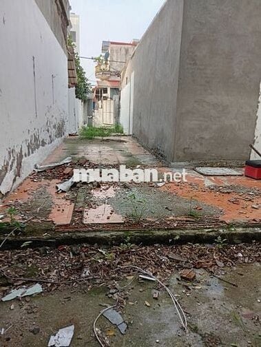 Tôi chính chủ bán 92,2m2 sổ đỏ tại Xóm Trong, Uy nỗ, Đông anh, Hà Nội