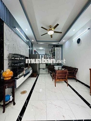 HÓT! CHÍNH CHỦ BÁN NHÀ PHỐ NGUYỄN TRÃI – 36M² x 5 TẦNG – CÁCH Ô TÔ 12M