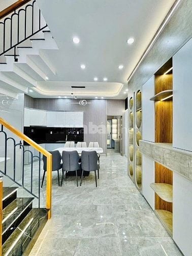 CÔ KIM ĐI MỸ ĐỊNH CƯ CẦN BÁN NHANH NHÀ NGAY DƯƠNG QUẢNG HÀM, P5 Q.GÒ V