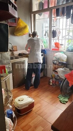 Bán nhà tập thể tầng 3 khu bộ đội,nhà tốt