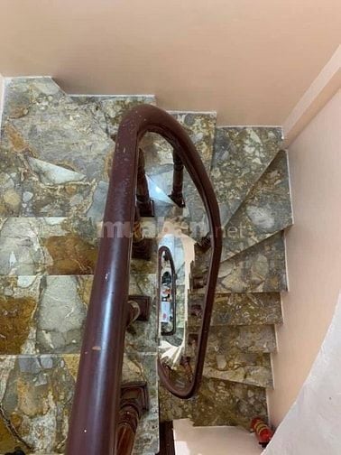 Cho thuê nguyên căn nhà4tầng3 ngủ khép kín, đủ đồ khu nguyễn chính