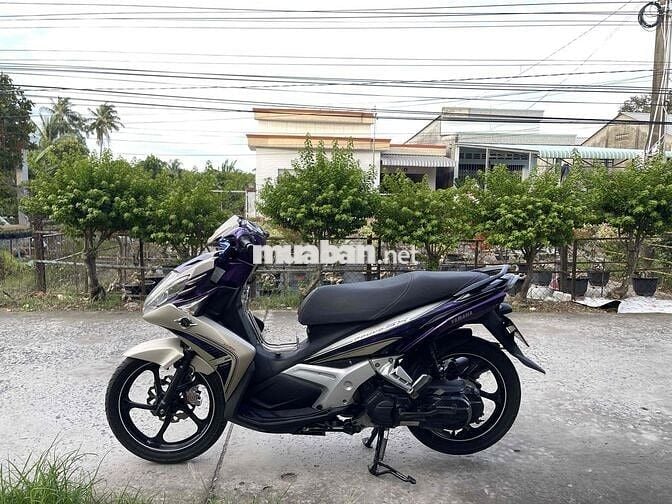 Yamaha No5 Fi Xe tay ga Tím, Bạc