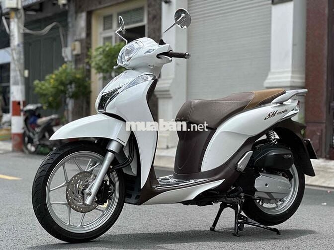 Honda SH Mode 2018 Trắng Chưa bung nồi