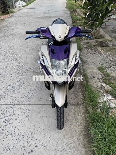 Yamaha No5 Fi Xe tay ga Tím, Bạc