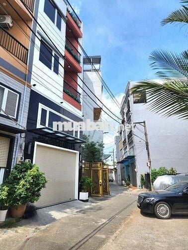 Bán Nhà Đẹp 4 Tầng, Lô Góc, Ô Tô Đỗ Cửa, 190m² Sàn, Chỉ 8 Tỷ 5, Quận 7