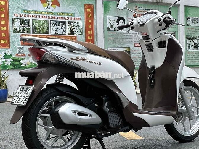 Honda SH Mode 2018 Trắng Chưa bung nồi