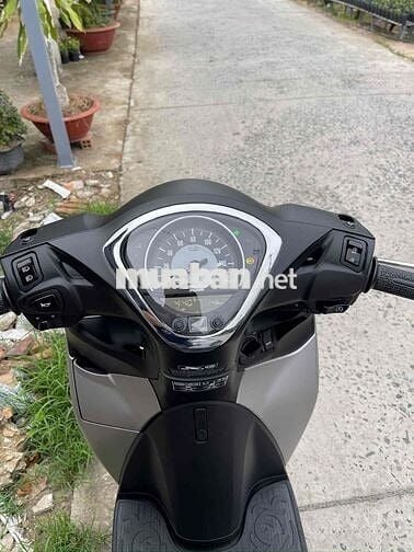 Honda SH Mode 2026 Bạc 146 km