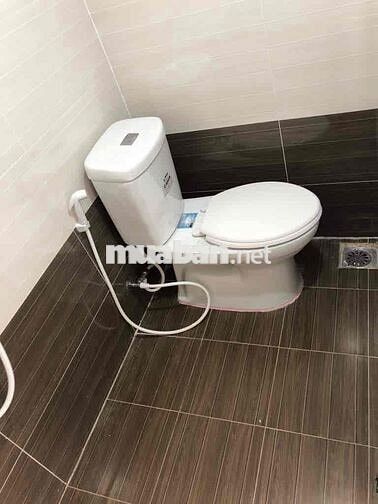 Cho thuê nhà trọ 1 trệt+1 lầu sàn gỗ có ban công riêng