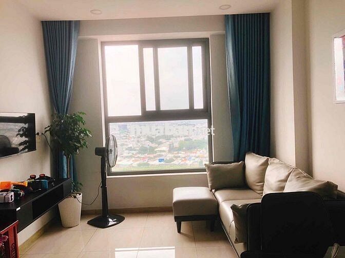 Ngộp Bank chủ bán gấp căn Bcons Garden 2PN 2WC giá 1,8 tỷ/căn bao hết