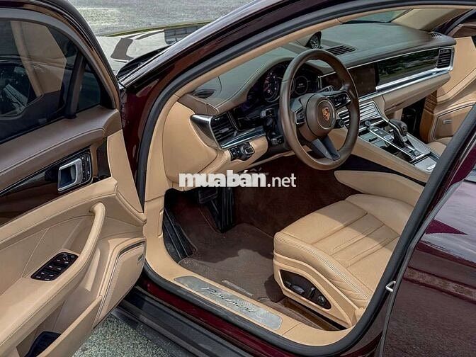 Porsche Panamera 2021 Đỏ Ruby 1 chủ cực đẹp